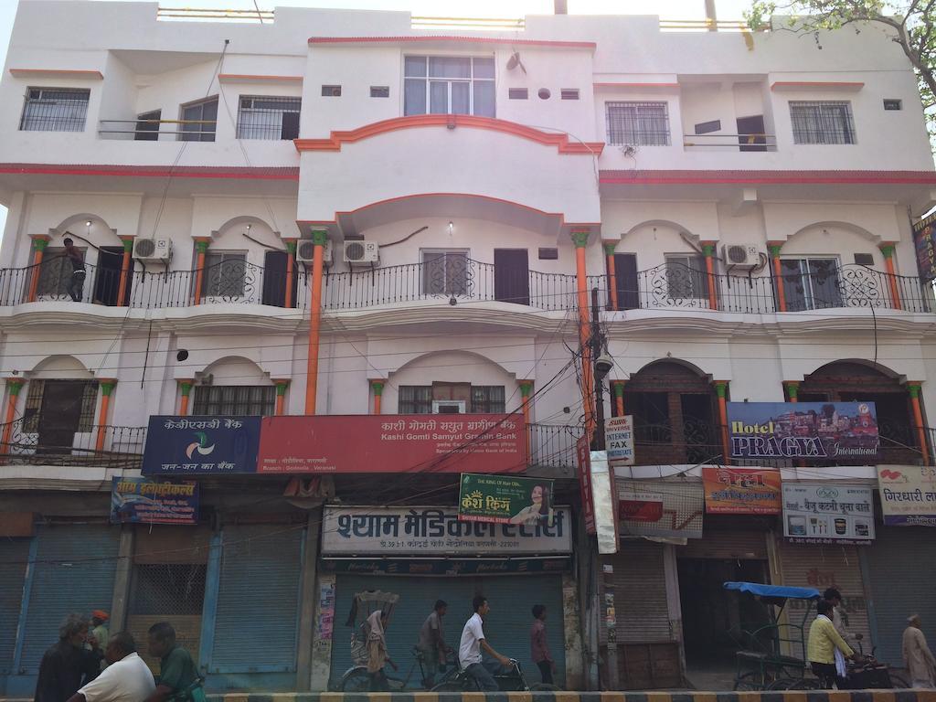 Hotel Pragya International - Varanasi, Varanasi